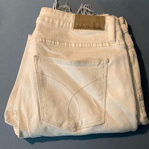 White Calvin Klein skinny jeans